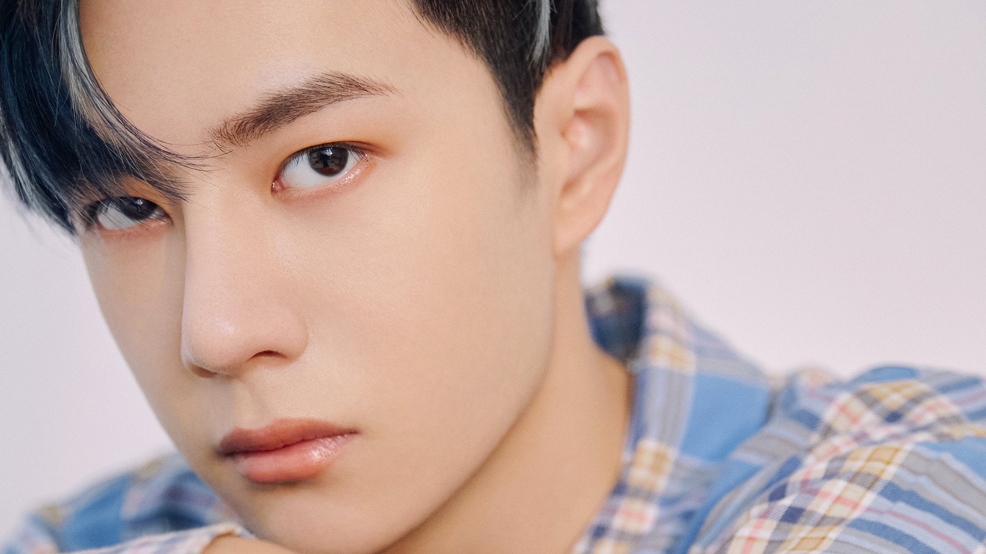 国际热身赛中国女足逆袭 球迷鼓掌支持,国足热身赛2021