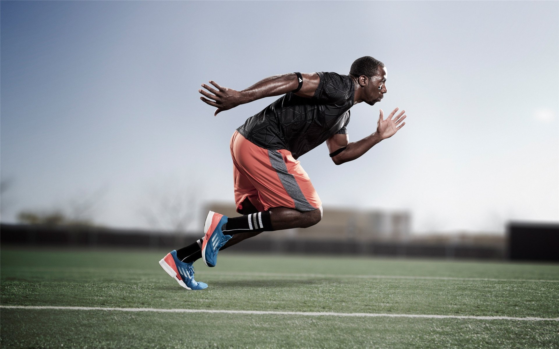 fb体育娱乐-_全民篮球挑战：街头、社区同步火热_，全民篮球改成什么了